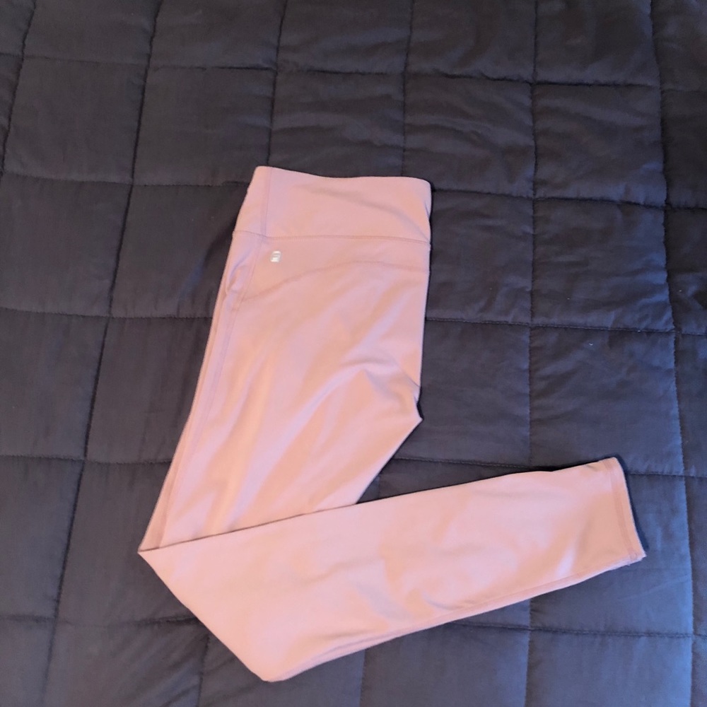 Athletic leggings